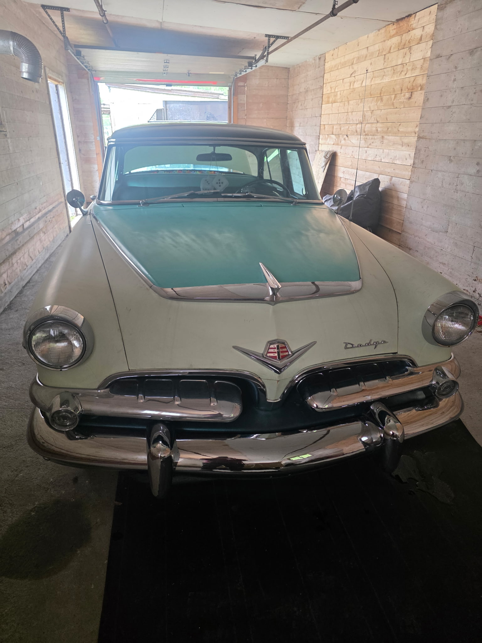 Dodge Royal