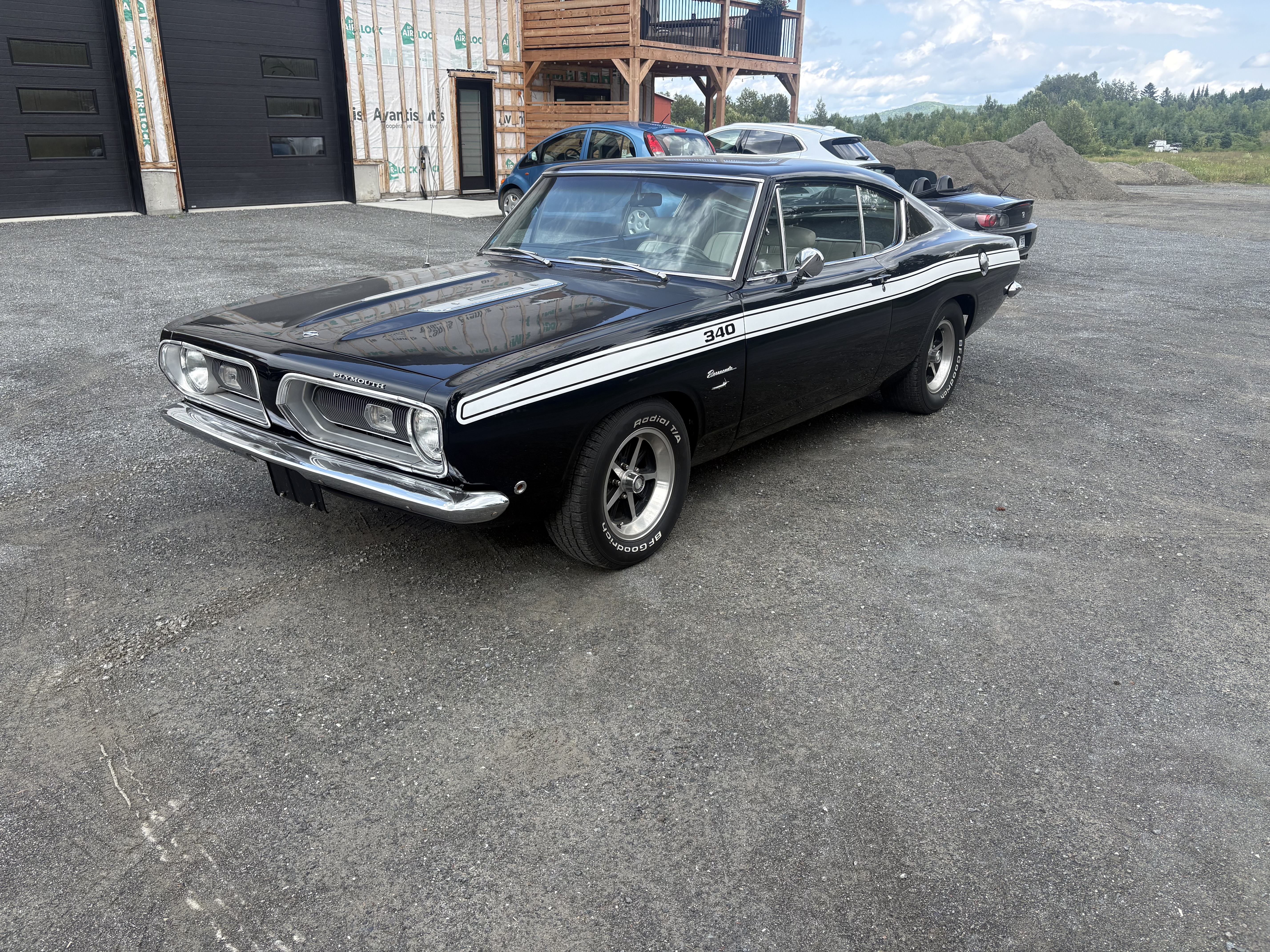 Plymouth Barracuda